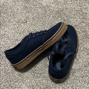 Vans Men's Dark Blue and Brown Sneakers